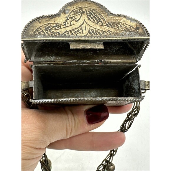 Vintage Prayer Box Holder Necklace Tibetan Beaded Chain Handmade - Picture 16 of 16